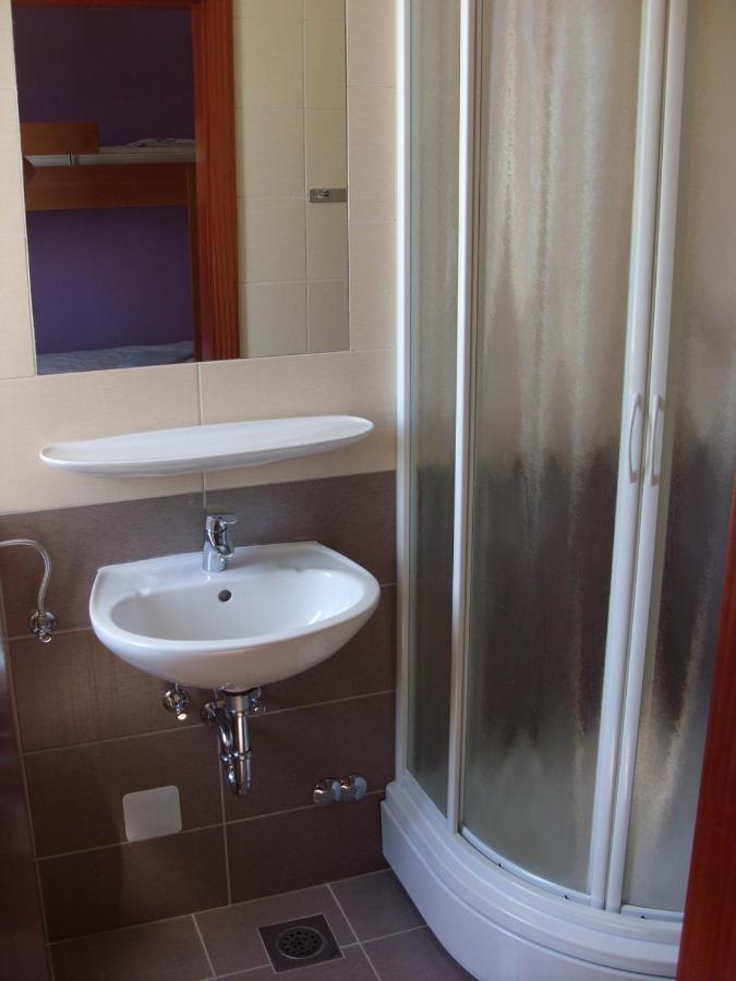 Hi Hostel زادار المظهر الخارجي الصورة